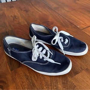 Women’s Navy Blue Keds Sneakers Size 8